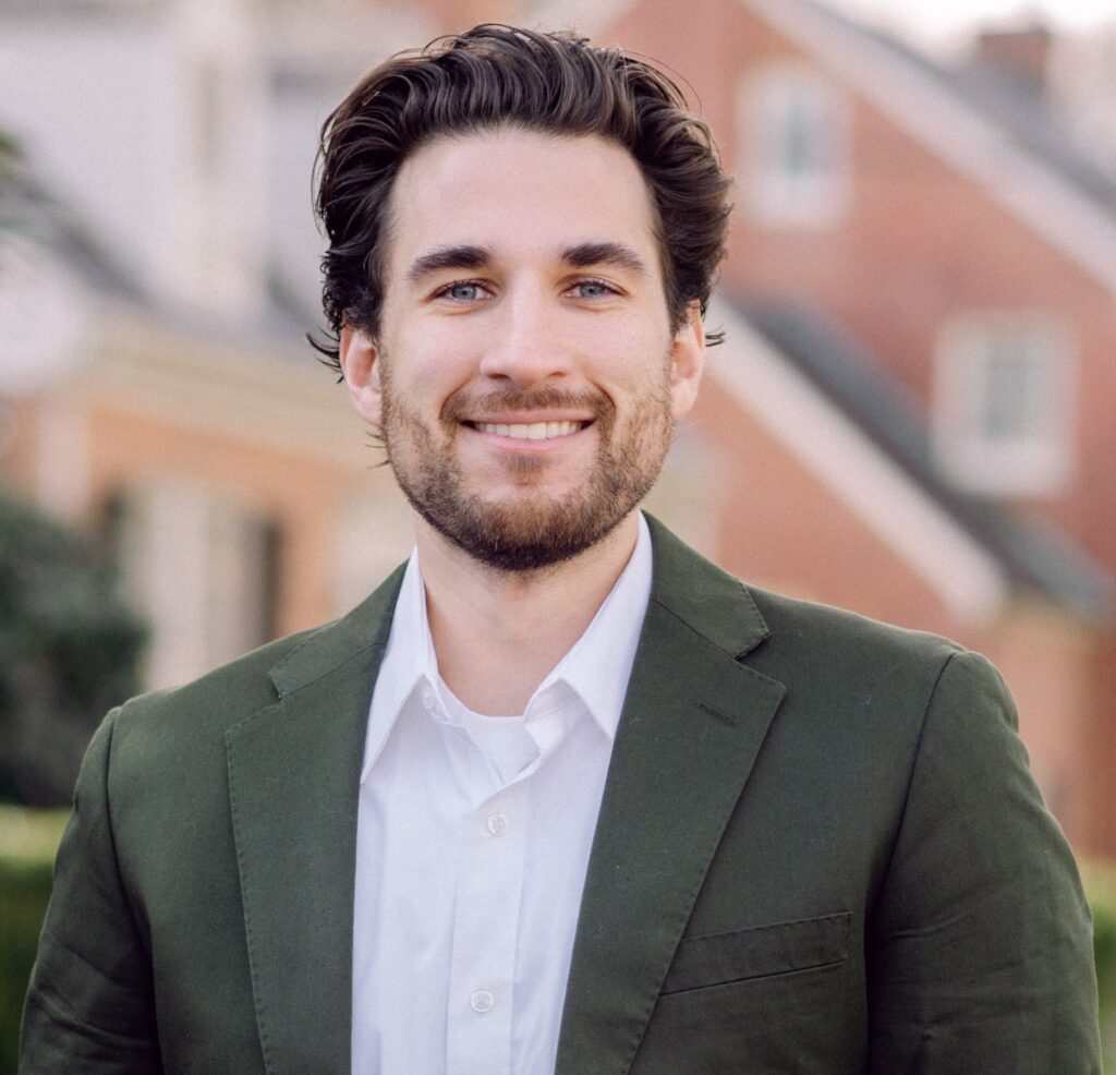 Richmond's Best Agent Photo